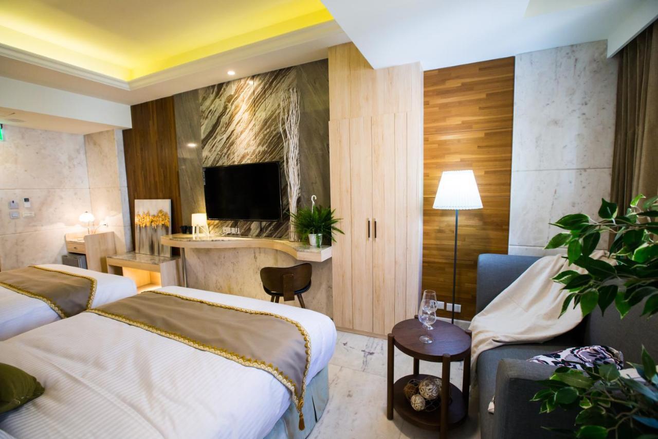 Hotel Maple Taiwan Boulevard Tchaj-čung Exteriér fotografie