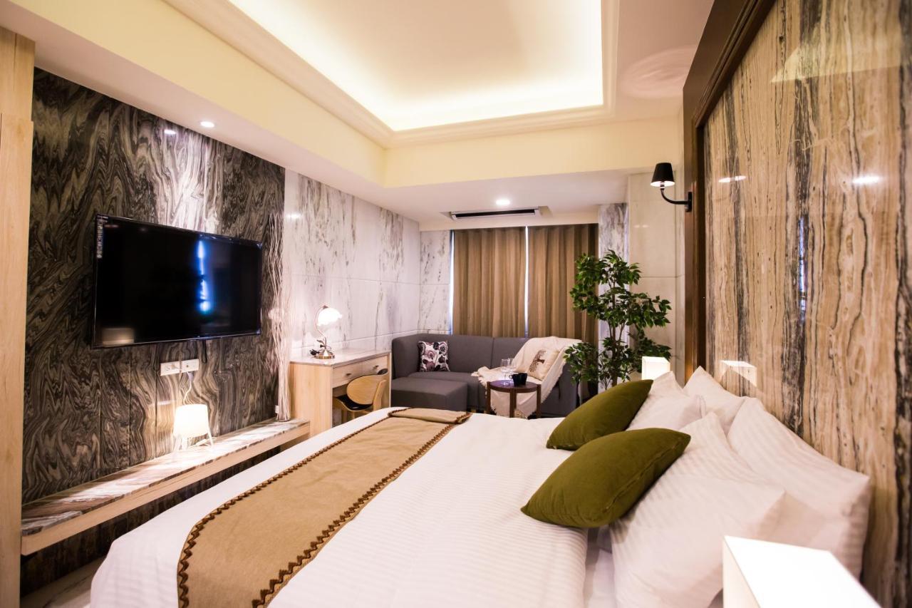 Hotel Maple Taiwan Boulevard Tchaj-čung Exteriér fotografie